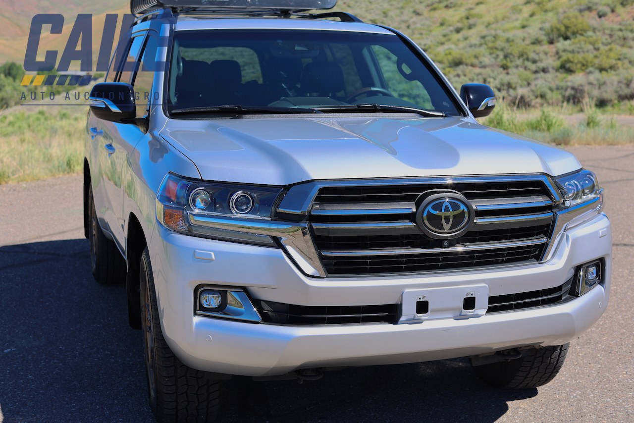 2021 Toyota Land Cruiser URJ200 Heritage Edition