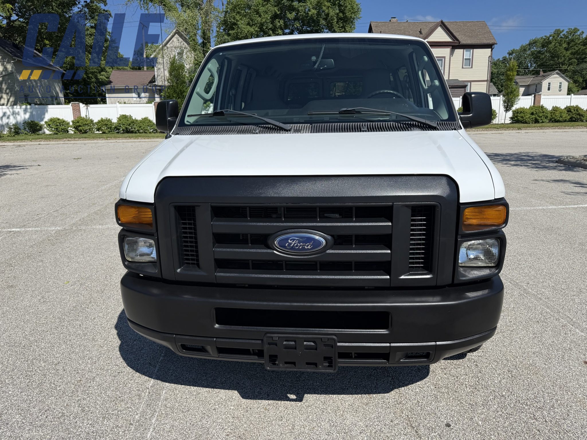 2012 Ford E-350 Super Duty XL 5.4 12-Passenger Van