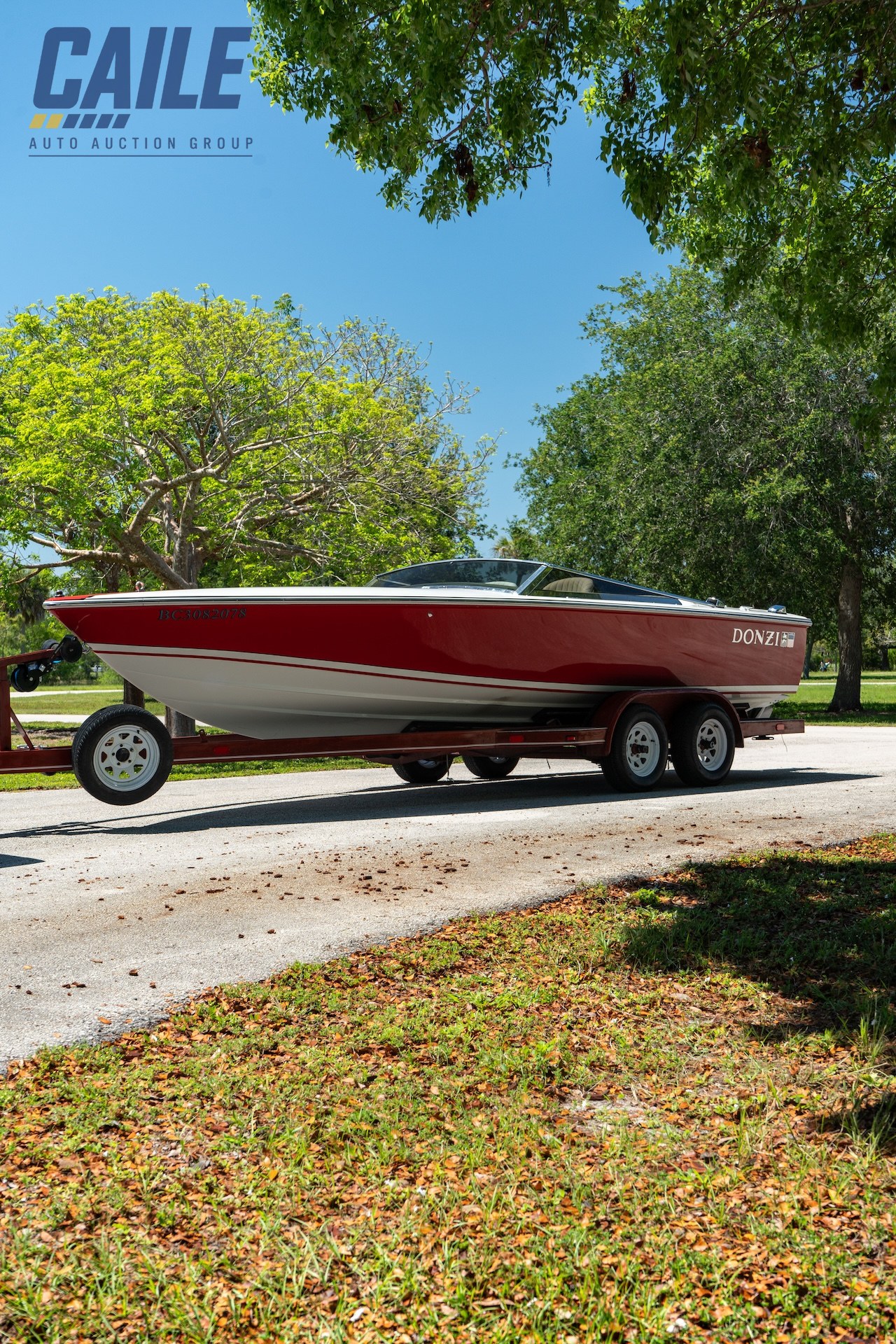 502ci-Powered 1994 Donzi Classic 22
